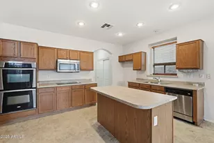 40724 W Novak Ln, Maricopa, AZ 85138 - Photo 7