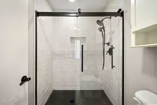 2040 E Angela Dr, Phoenix, AZ 85022 - Photo 23