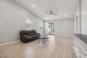 12413 W Myrtle Ct, Glendale, AZ 85307 - Photo 7