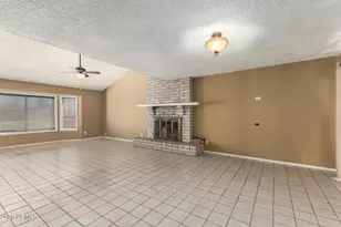 12812 N 38th Way, Phoenix, AZ 85032 - Photo 9