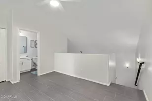 1015 S Val Vista Dr, Mesa, AZ 85204 - Photo 9