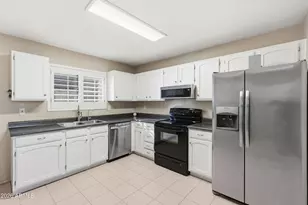 18239 N 40th St, Phoenix, AZ 85032 - Photo 5