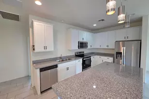 17552 W Country Club Terrace, Surprise, AZ 85387 - Photo 7