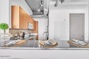 1 E Lexington Ave, Phoenix, AZ 85012 - Photo 11