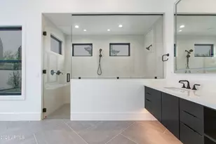 7001 E Corrine Dr, Scottsdale, AZ 85254 - Photo 13