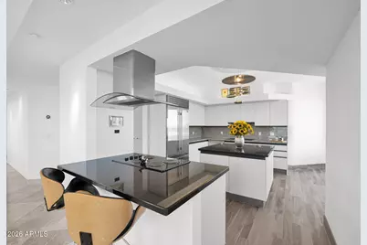 1040 E Osborn Road #1902, Phoenix, AZ 85014 - Photo 11