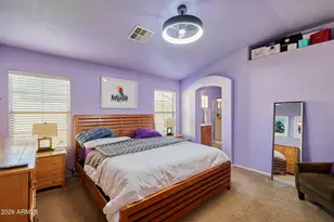 2725 E Mine Creek Rd, Phoenix, AZ 85024 - Photo 15