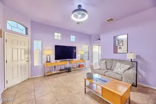 2725 E Mine Creek Rd, Phoenix, AZ 85024 - Photo 5