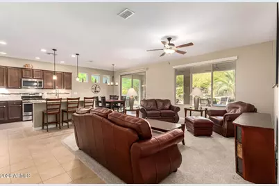 16508 W Almeria Road, Goodyear, AZ 85395 - Photo 3
