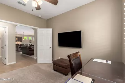 16508 W Almeria Road, Goodyear, AZ 85395 - Photo 21