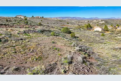 12391 S Caballo Terrace #311, Mayer, AZ 86333 - Photo 13