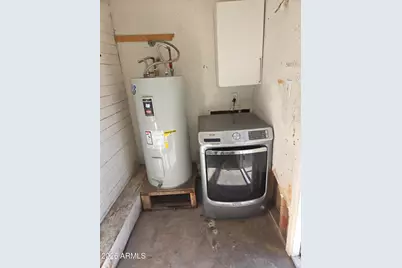 4035 W Mesquite Lane, Phoenix, AZ 85019 - Photo 11