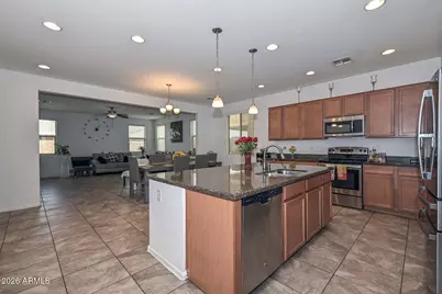 10144 W Levi Drive, Tolleson, AZ 85353 - Photo 7