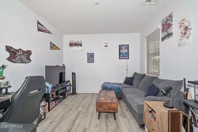 10144 W Levi Drive, Tolleson, AZ 85353 - Photo 5