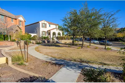 2376 N Heritage Street, Buckeye, AZ 85396 - Photo 9