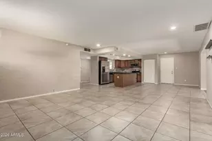 105 E Manhatton Dr, Tempe, AZ 85282 - Photo 5