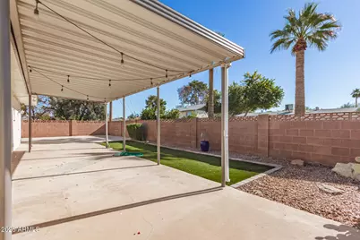 105 E Manhatton Drive, Tempe, AZ 85282 - Photo 29