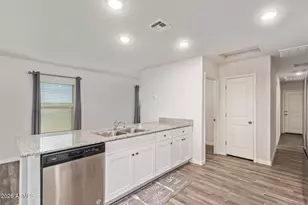 3730 N Algodon Dr, Eloy, AZ 85131 - Photo 9