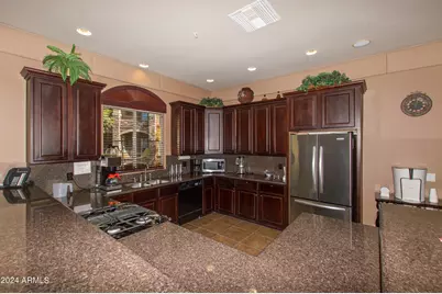 5350 E Deer Valley Drive #3237, Phoenix, AZ 85054 - Photo 31