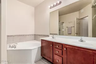 5350 E Deer Valley Dr, Phoenix, AZ 85054 - Photo 17