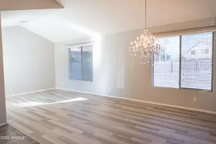 6471 S Dragoon Ct, Chandler, AZ 85249 - Photo 5