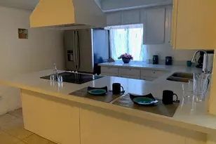 8214 W Sells Dr, Phoenix, AZ 85033 - Photo 35