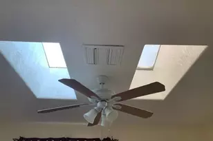 8214 W Sells Dr, Phoenix, AZ 85033 - Photo 31