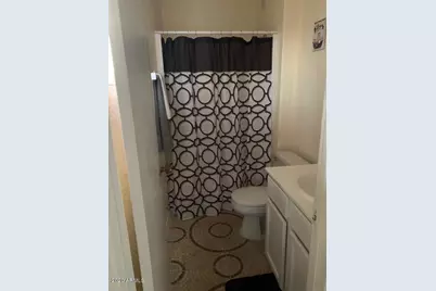 8214 W Sells Drive, Phoenix, AZ 85033 - Photo 9