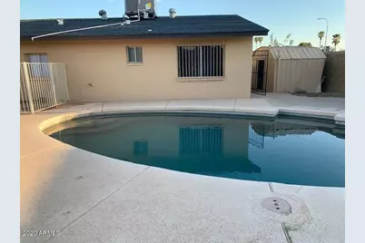 8214 W Sells Drive, Phoenix, AZ 85033 - Photo 25