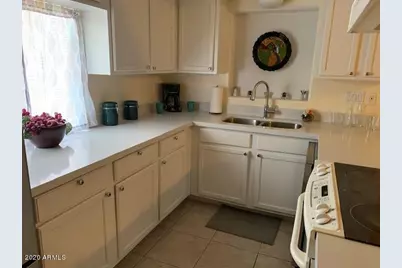 8214 W Sells Drive, Phoenix, AZ 85033 - Photo 33