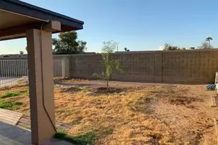 8214 W Sells Dr, Phoenix, AZ 85033 - Photo 29