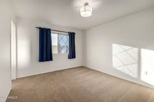 11025 N Coggins Dr, Sun City, AZ 85351 - Photo 9