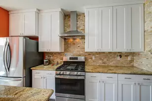 2110 E Runaway Bay Pl, Chandler, AZ 85249 - Photo 7