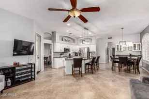 16001 N 17th Way, Phoenix, AZ 85022 - Photo 11