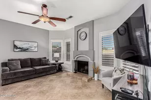 16001 N 17th Way, Phoenix, AZ 85022 - Photo 9