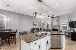 16001 N 17th Way, Phoenix, AZ 85022 - Photo 15