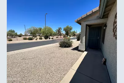 3352 E Cherry Hills Place, Chandler, AZ 85249 - Photo 3