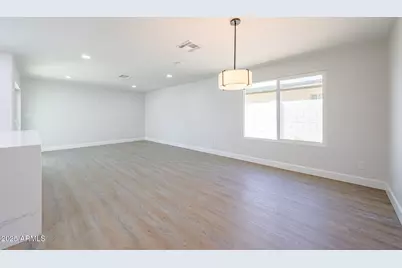 11202 N 43rd Drive, Glendale, AZ 85304 - Photo 7