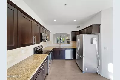 7021 E Earll Drive #204, Scottsdale, AZ 85251 - Photo 3