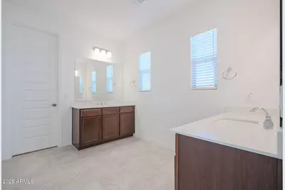 7576 W Bronco Trail, Peoria, AZ 85383 - Photo 13