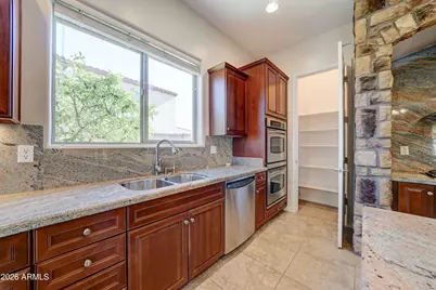 8648 W Rowel Road, Peoria, AZ 85383 - Photo 9