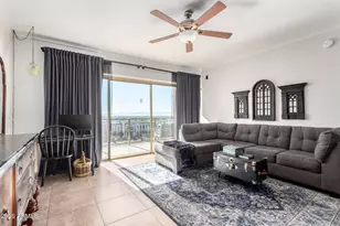 4750 N Central Ave, Phoenix, AZ 85012 - Photo 3