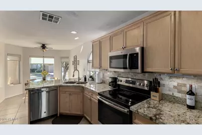 23188 W Lasso Lane, Buckeye, AZ 85326 - Photo 7