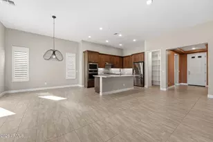 2571 N 169th Dr, Goodyear, AZ 85395 - Photo 11