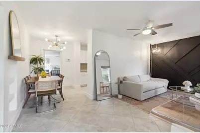 2230 E Clarendon Avenue, Phoenix, AZ 85016 - Photo 5