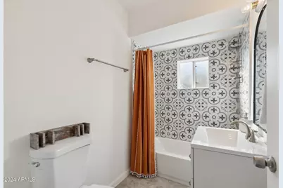 2230 E Clarendon Avenue, Phoenix, AZ 85016 - Photo 19