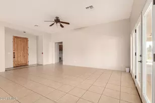 7802 W Orangewood Ave, Glendale, AZ 85303 - Photo 9