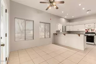 7802 W Orangewood Ave, Glendale, AZ 85303 - Photo 13