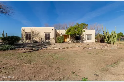 7802 W Orangewood Avenue, Glendale, AZ 85303 - Photo 1