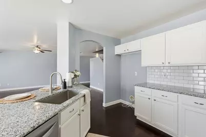 1707 W Harding Avenue, Coolidge, AZ 85128 - Photo 15